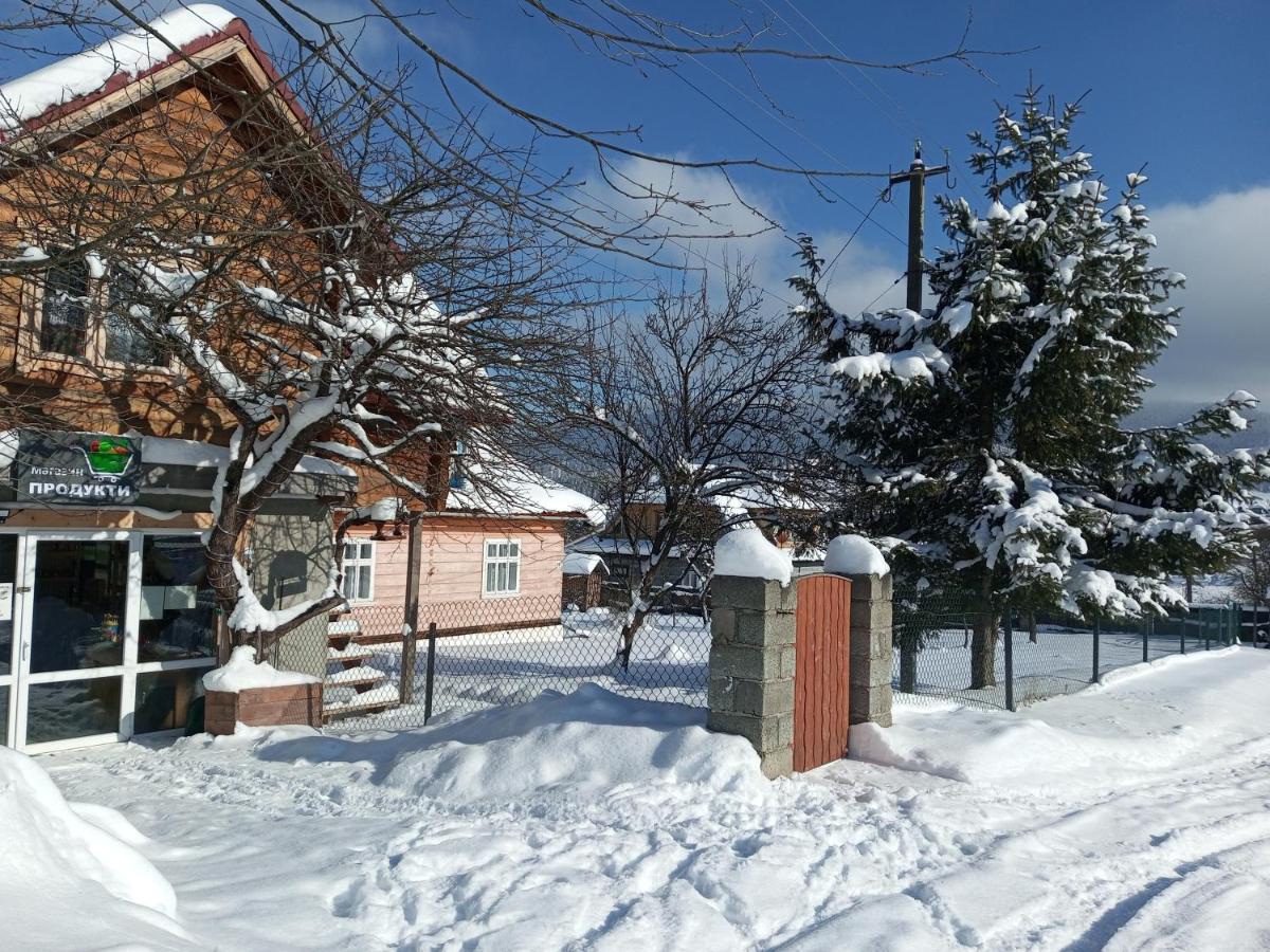 У Андрушка 호텔 보로크타 외부 사진